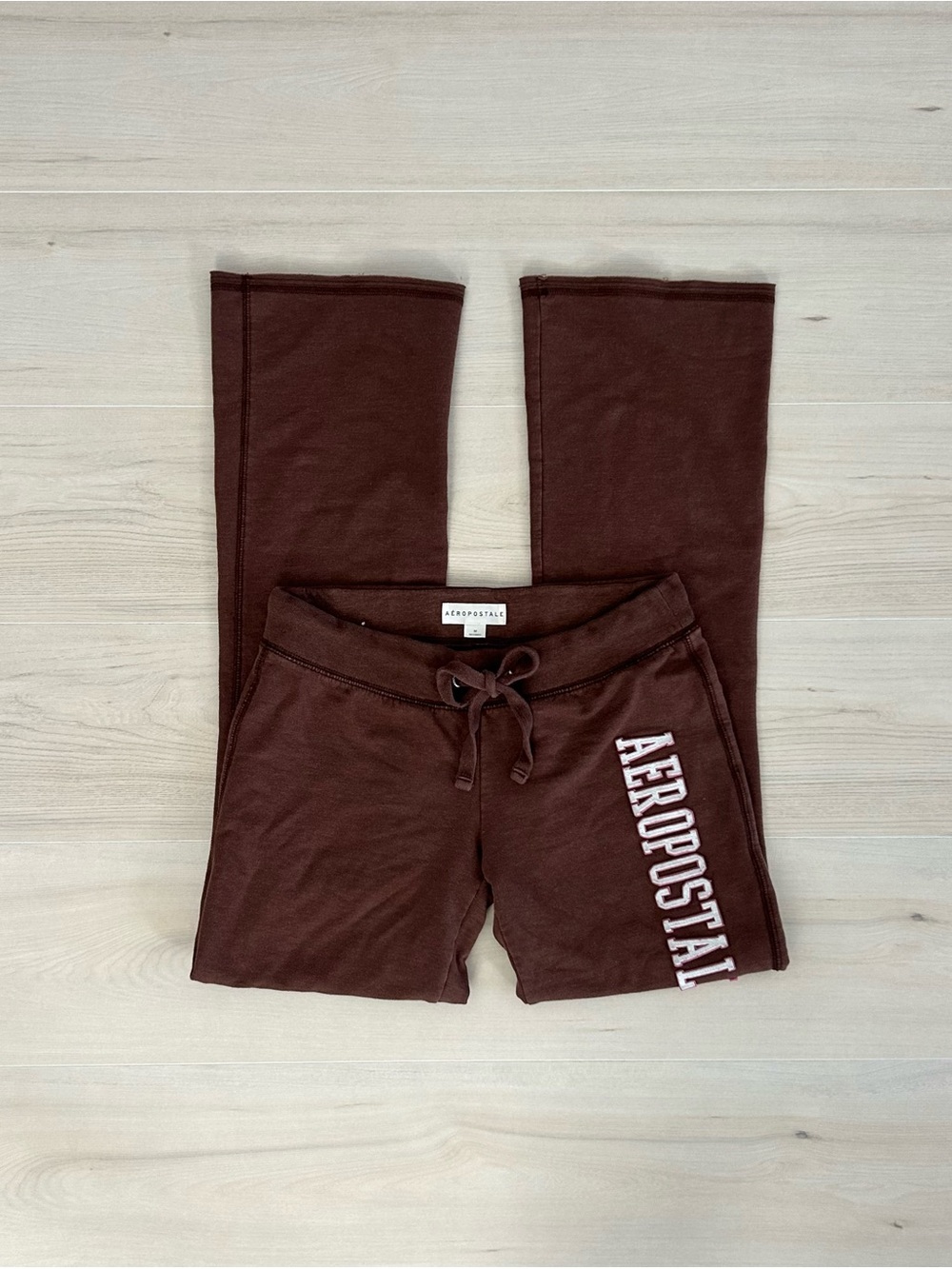 brown low rise aeropostale sweatpants
